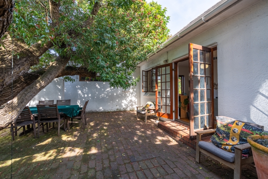 5 Bedroom Property for Sale in Pinelands Western Cape
